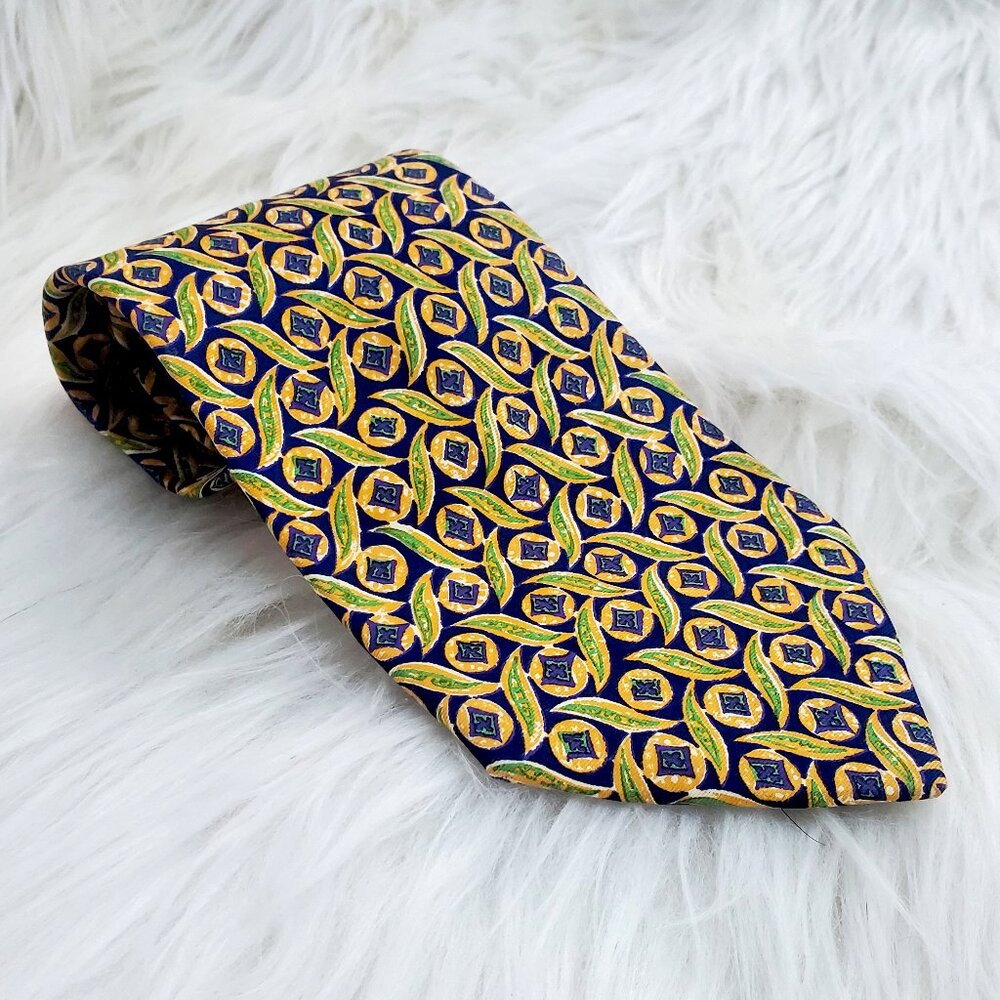 100% authentic Zegna Silk Tie Blue Geometric Pattern Luxury Necktie RET:$350
